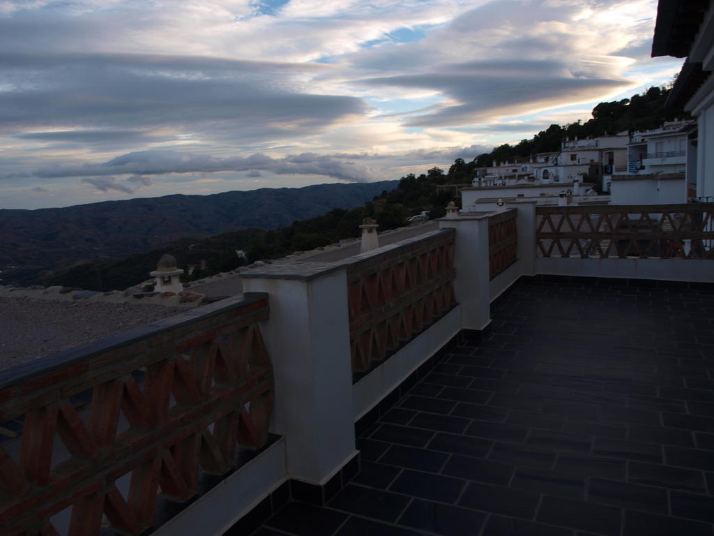 Apartamentos El Mirador Bérchules Exteriör bild